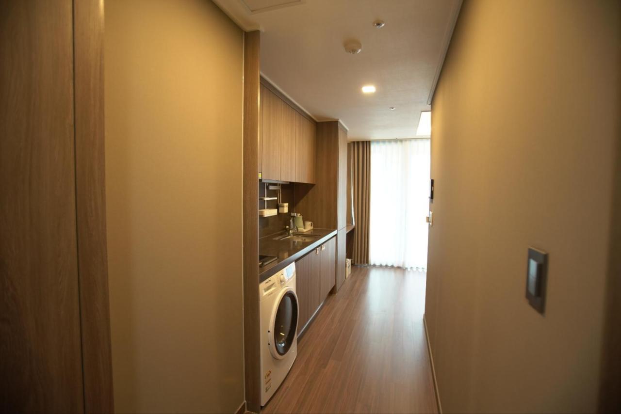 Sienna Ambassador Residence Пусан Экстерьер фото