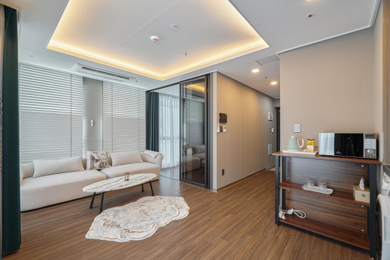 Sienna Ambassador Residence Пусан Экстерьер фото