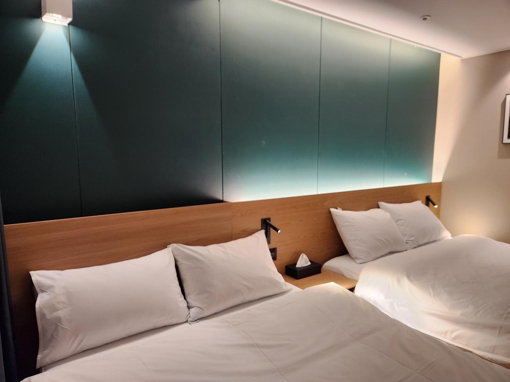 Sienna Ambassador Residence Пусан Экстерьер фото